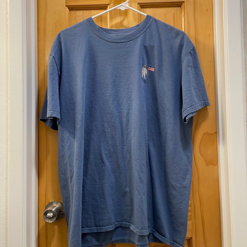 Embroidered men’s T-shirt